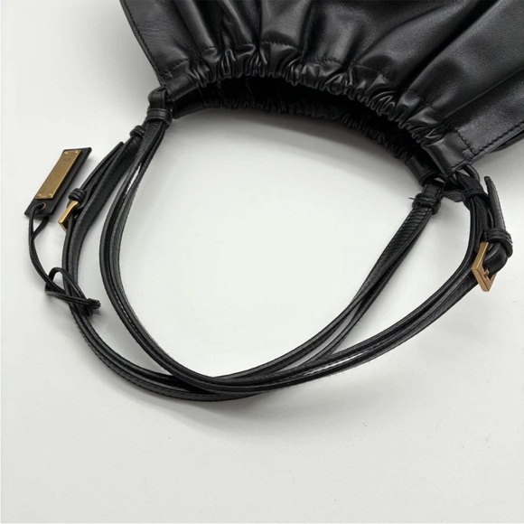 Gucci Tom Ford Black Leather Shoulder Bag - Picture 8 of 14